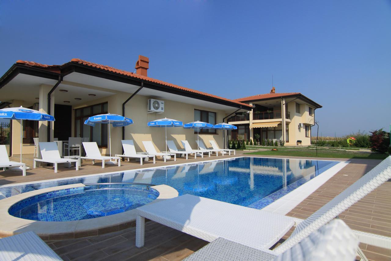 Hotel Armira Lozenets Exterior foto